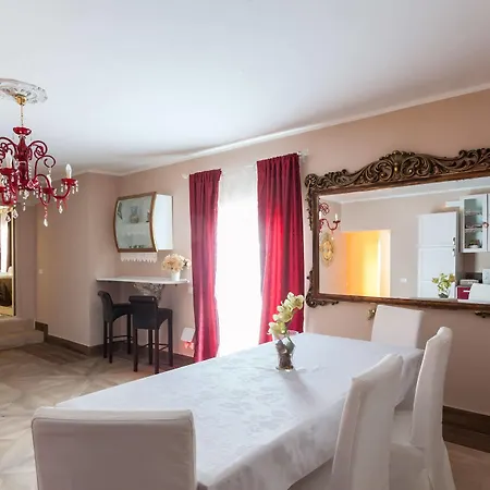 Отель La Residenza Del Piccolo Lord *